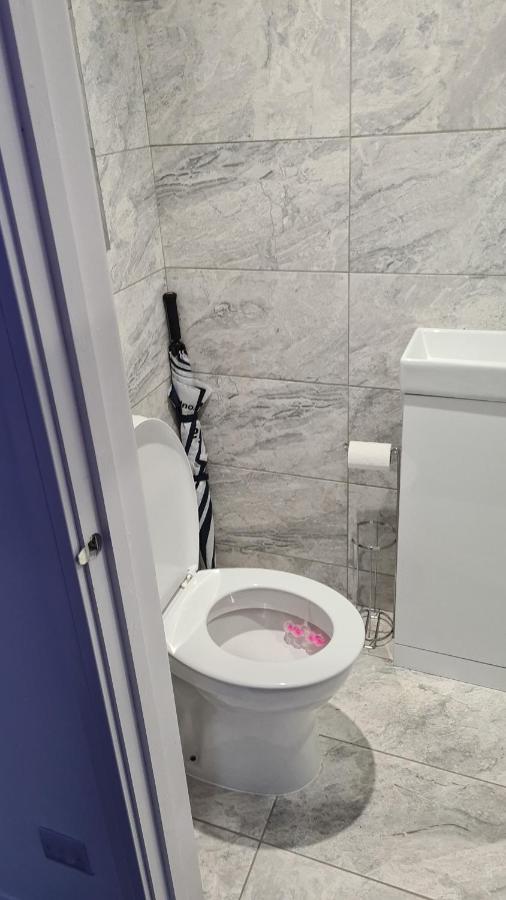 Lovely Unit Elgin Drive Coastal Bliss Your Seaside Retreat With City Excitement Wallasey Zewnętrze zdjęcie